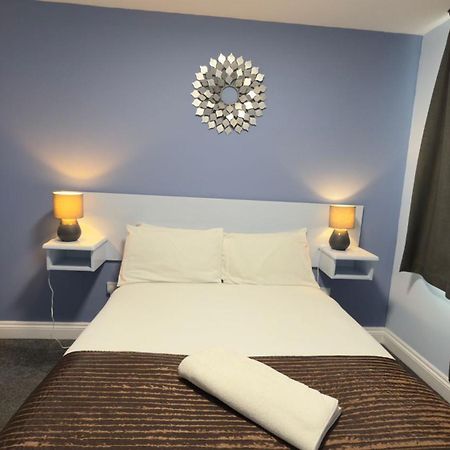The Terrace Lodge Hotel ヨービル エクステリア 写真