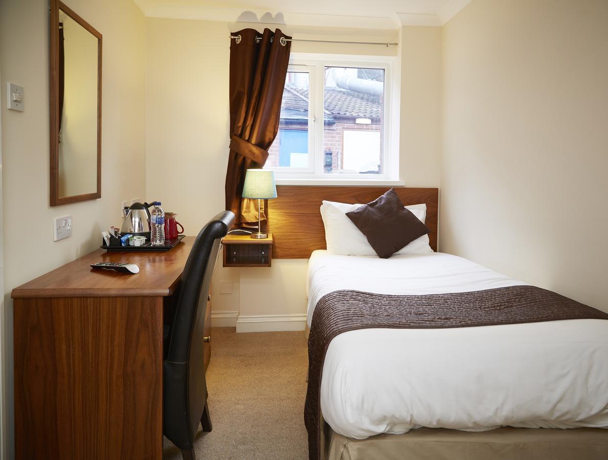 The Terrace Lodge Hotel ヨービル エクステリア 写真